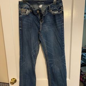 🌸 🏷 Maurice’s Bedazzled Jeans Size 11/12
